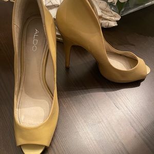 Aldo Pistachio Heels